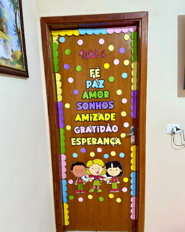 Decoração de porta tema Natal