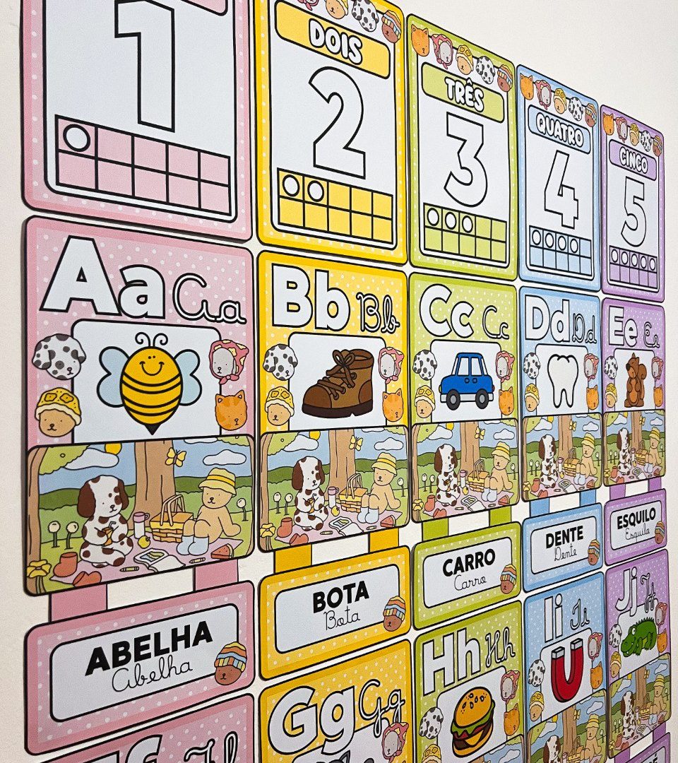 Painel Educativo Números e Alfabeto no Campo