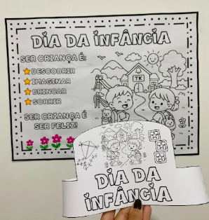 Mural Coletivo Dia da Infância